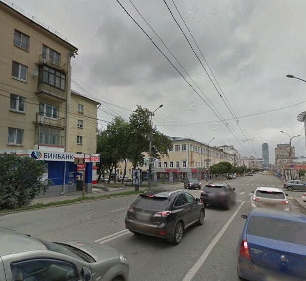 Банкомат Бинбанка по адресу ул. Малышева, д. 17, лит. А, оф. банка