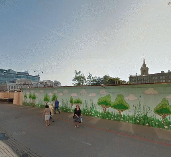 Банкомат ЮниКредита по адресу ул. Вайнера, д. 8, ГУМ