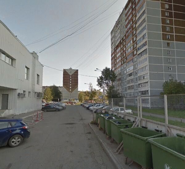 Банкомат ВУЗ-Банка по адресу ул. Амундсена, д. 65, ТЦ «Кит», 2-й этаж, над магазином «Монетка»