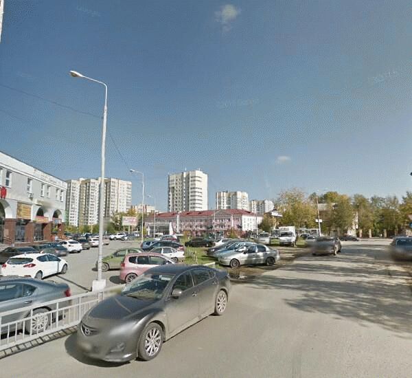 Банкомат Альфа-Банка по адресу ул. 8-го Марта,  194