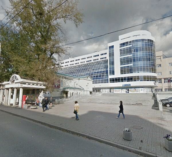 Банкомат банка Уралсиб по адресу ул. Карла Либкнехта,  д. 23