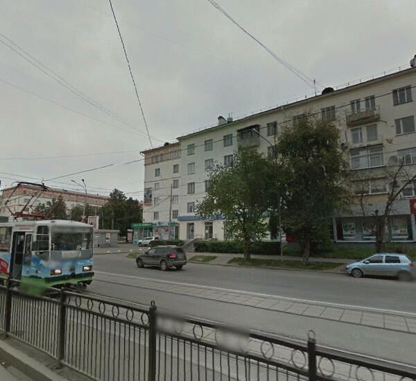 Банкомат Гута-Банка по адресу пр. Ленина, д. 70 / ул. Гагарина, д. 18