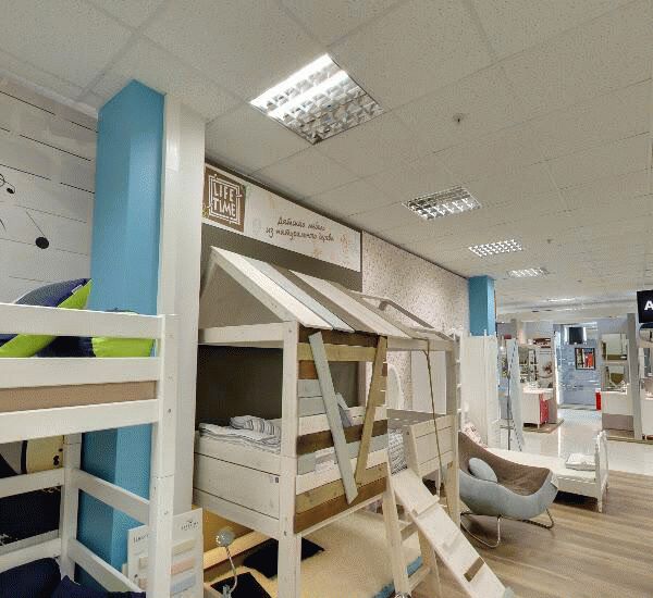 Банкомат Сбербанка России по адресу ул. Металлургов,  84