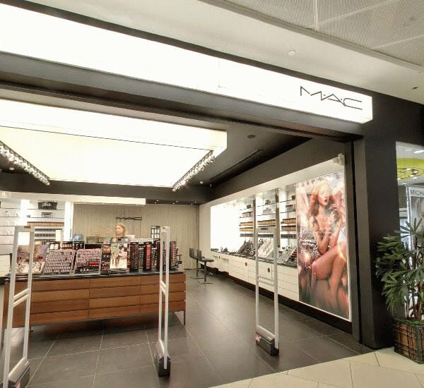 Банкомат Сбербанка России по адресу ул. 8 Марта,  46