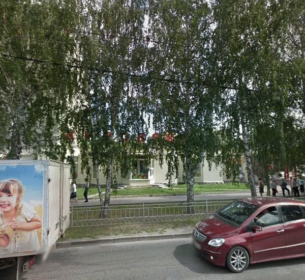 Банкомат Уралтрансбанка по адресу ул. Академика Бардина,  д. 42а