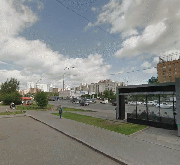 Банкомат Уралтрансбанка по адресу ул. Токарей,  д. 52