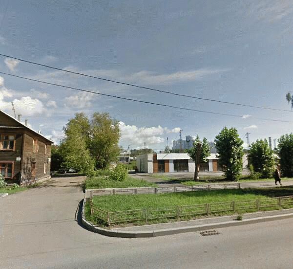 Банкомат Уральского Банка Реконструкции и Развития по адресу ул. Куйбышева,  д. 90