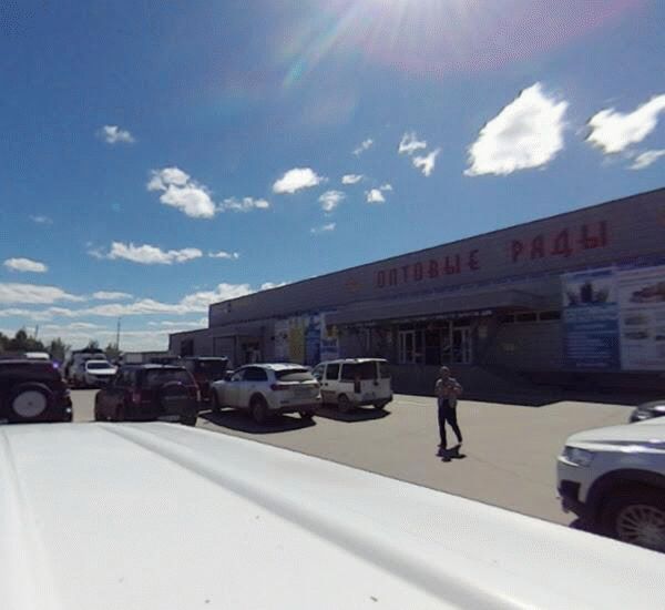 Банкомат Уральского Банка Реконструкции и Развития по адресу ул. Высоцкого,  д. 50