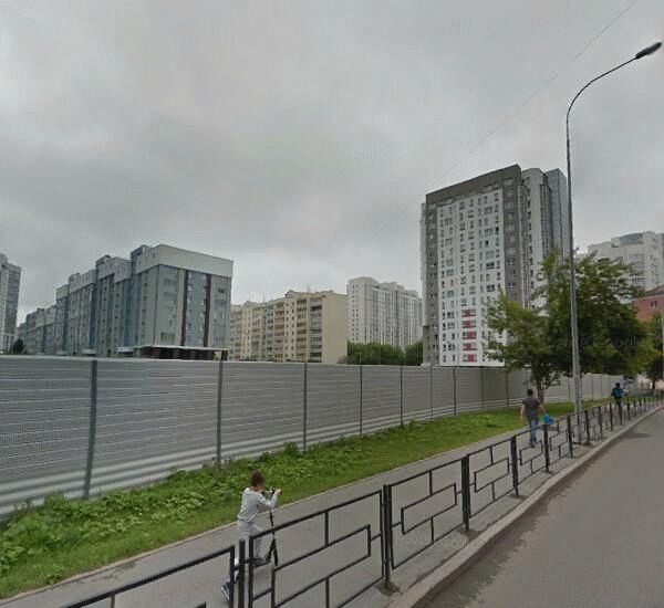 Банкомат Уральского Банка Реконструкции и Развития по адресу ул. Хомякова,  д. 23