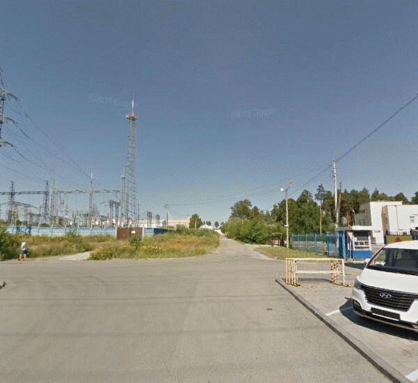 Банкомат Уральского Банка Реконструкции и Развития по адресу ул. Шефская,  д. 2г/2