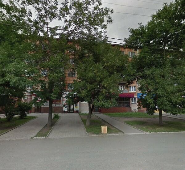 Банкомат Уральского Банка Реконструкции и Развития по адресу ул. Победы,  д. 36/ ул. Индустрии,  д. 50