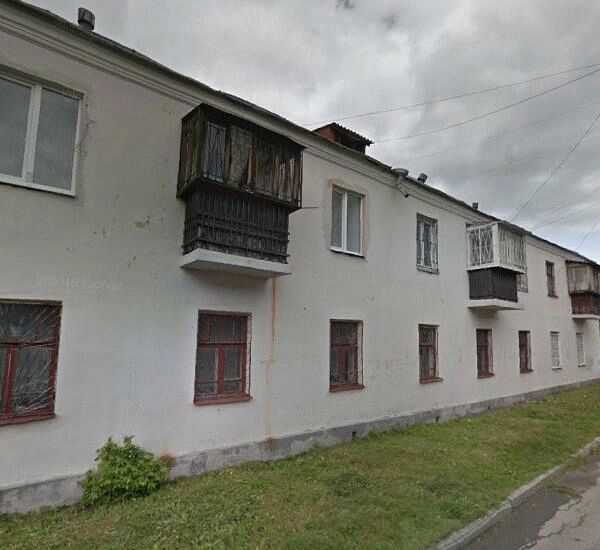 Банкомат Уральского Банка Реконструкции и Развития по адресу ул. Красноуральская,  д. 22