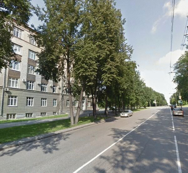 Банкомат Уральского Банка Реконструкции и Развития по адресу ул. Первомайская,  д. 104