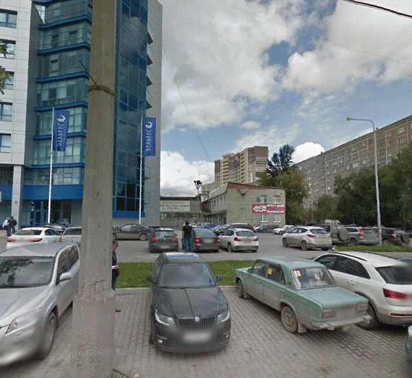 Банкомат Уральского Банка Реконструкции и Развития по адресу ул. Посадская,  д. 23