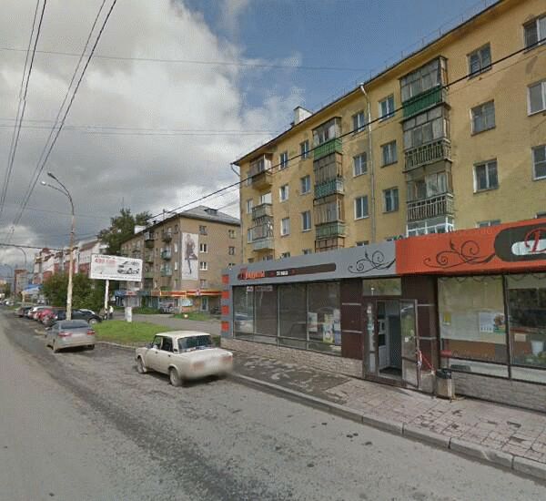 Банкомат Меткомбанка по адресу пр. Космонавтов, д. 58, магазин «СпортМакси»