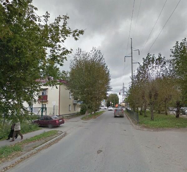 Банкомат Банка Екатеринбург по адресу ул. Старых Большевиков, д. 9, ЦГБ № 23