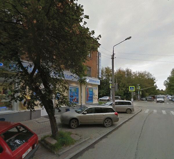 Банкомат Сбербанка России по адресу Суворовский пер., д. 12, оф. банка