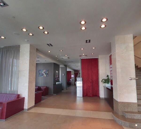 Банкомат Сбербанка России по адресу Кольцовский тракт, д. 10, гостиничный комплекс  «Рамада»