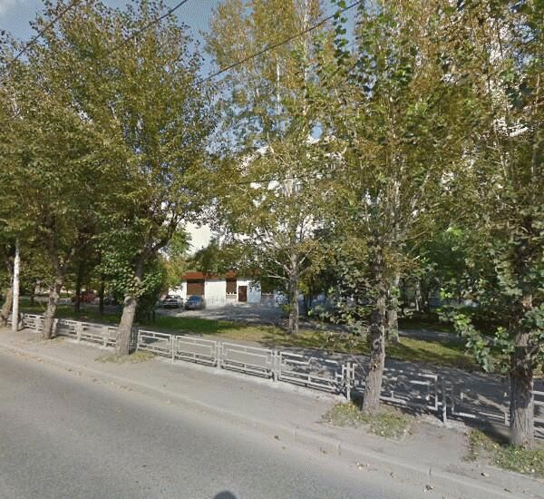 Банкомат Сбербанка России по адресу ул. Белинского, д. 152, кор. 1, оф. банка