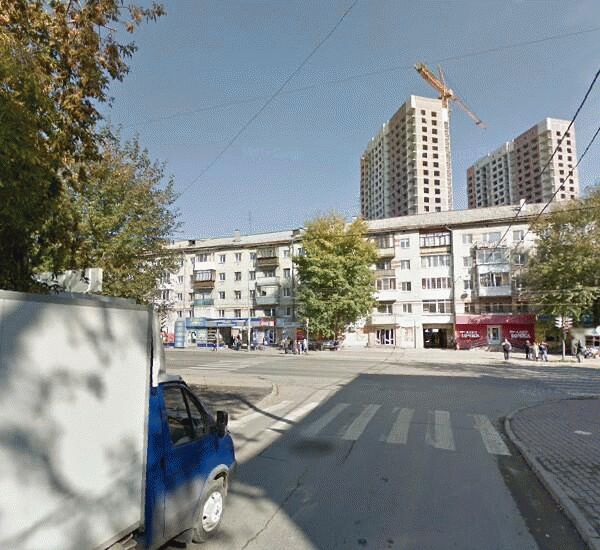 Банкомат Сбербанка России по адресу ул. Белинского,  190