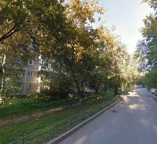 Банкомат Сбербанка России по адресу ул. Карла Маркса, д. 43, Свердловское Бюро путешествий