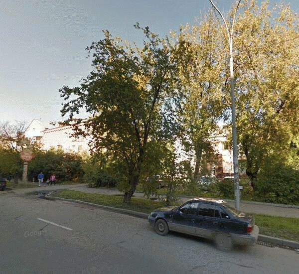 Банкомат Сбербанка России по адресу ул. Комсомольская, д. 34, институт физики металлов УроРан