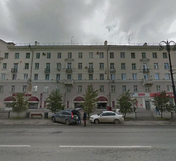 Отделение Уральского Банка Реконструкции и Развития по адресу ул. Свердлова,  д. 25