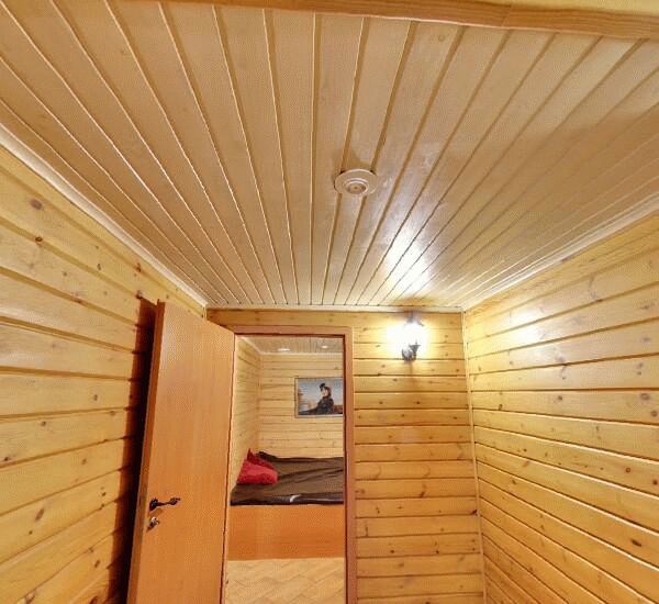 Отделение Уральского Банка Реконструкции и Развития по адресу ул. Антона Валека, д. 15 