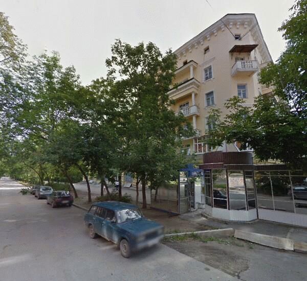 Отделение Первоуральскбанка по адресу пос. Новоуткинск, ул. Партизан, д. 62