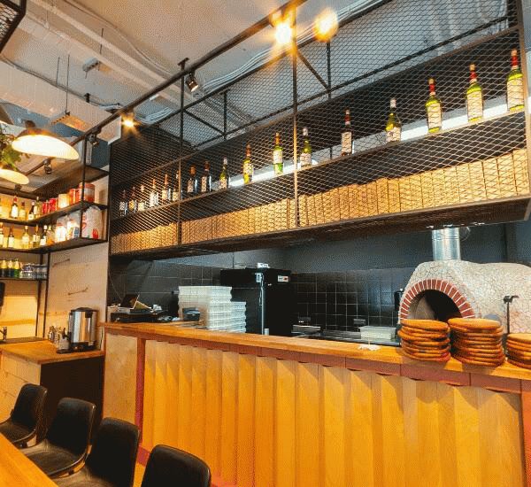 Отделение банка Агропромкредит по адресу Свердловская обл.,  г. Екатеринбург,  ул. Сакко и Ванцетти,  д. 61