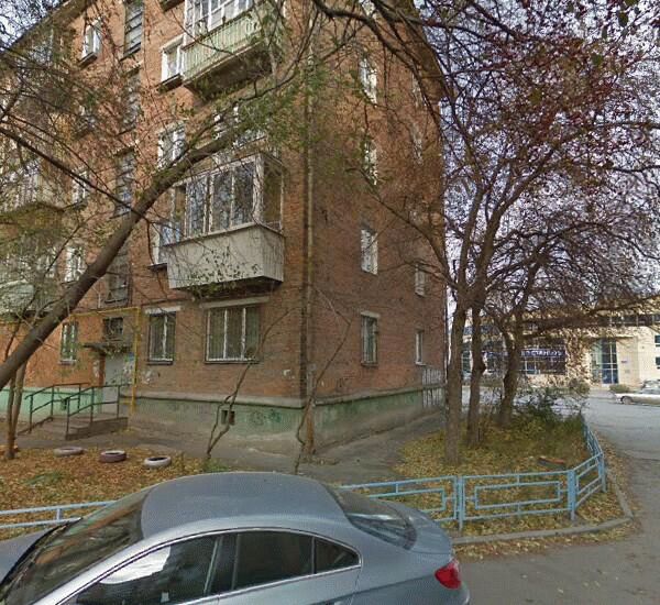 Отделение Уральского Банка Реконструкции и Развития по адресу Свердловская обл.,  г. Екатеринбург,  ул. Мичурина,  д. 239